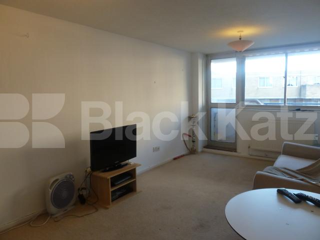 			Perfect for students sharing. Available July 2013 , 1 Bedroom, 1 bath, 1 reception Apartment			 Vesage Court Leather Lane, CHANCERY LANE